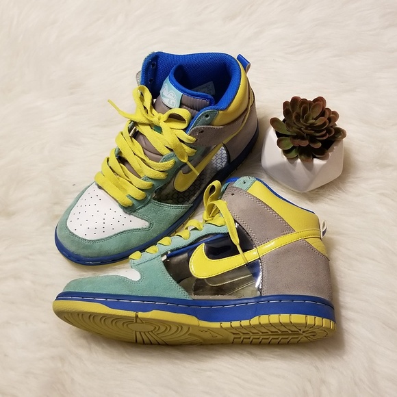 see through nike dunks